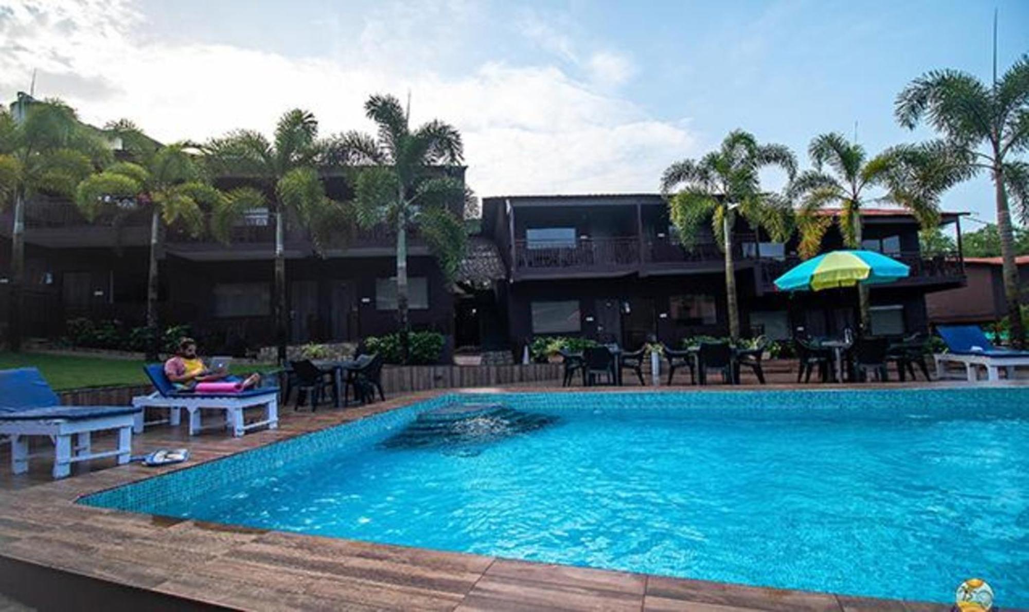 Fabhotel La Gracia Resort Morjim Exterior photo